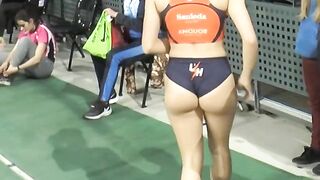 Unintended Glimpses of Butt: Athlete #2