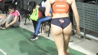 Unintended Glimpses of Butt: Athlete #4