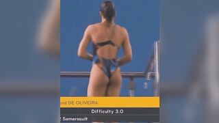 Unintended Glimpses of Butt: Ingrid de Oliveira #3