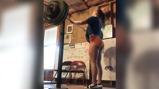 Weightlifter Sydney Goad front squats 90kg/198lbs