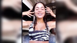 Vanessa Hudgens: Selena’s armpits are the finest, but holy cow #2