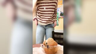 Which muffin would you rather butter in the break room?  (19)