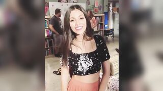 Victoria Justice: American Housewife Set #2