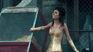 Victoria Justice: Shiny and Golden #2