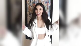 Victoria Justice: Happy dance #3