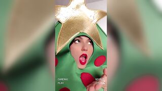 Victoria Justice: Christmas Kisses #3