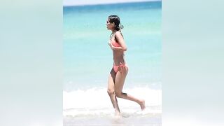 Victoria Justice: Lovely beach bunny #4