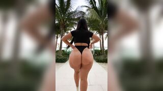 Walking Butts: The epitome of a phat ass #3