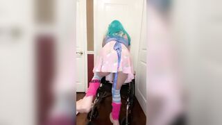 White Cheeks: Any love for a girl in a wheelchair? (yes I’m actually disabled) #2