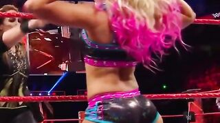 Wrestle With The Plot: The best gif of Alexa´s ass #3