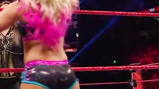 Wrestle With The Plot: The best gif of Alexa´s ass #4