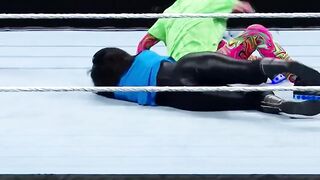 Wrestle With The Plot: Bayley’s ass jiggling #3