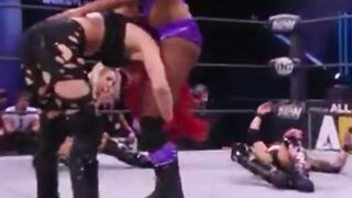 Wrestle With The Plot: Ivelisse Jiggle ♥️♥️ #4