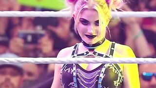 3 Minutes of SummerSlam Bliss