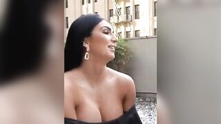 Wrestle With The Plot: Billie Kay's cleavage #3