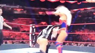 Love that Liv Morgan booty