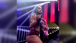 Kiera hogan booty